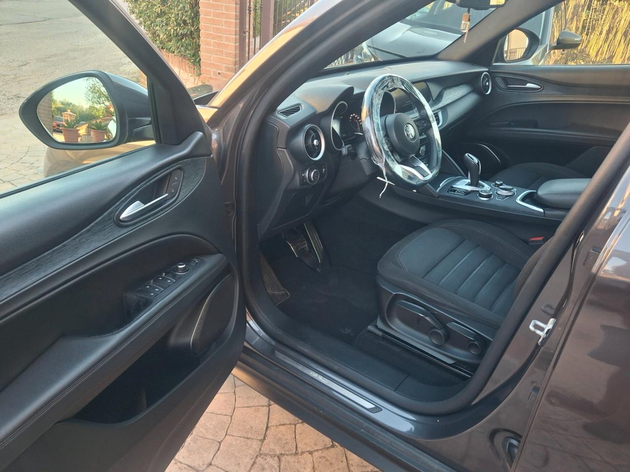 Alfa Romeo Stelvio 2.2 Turbodiesel 190 CV AT8 Q4 Business