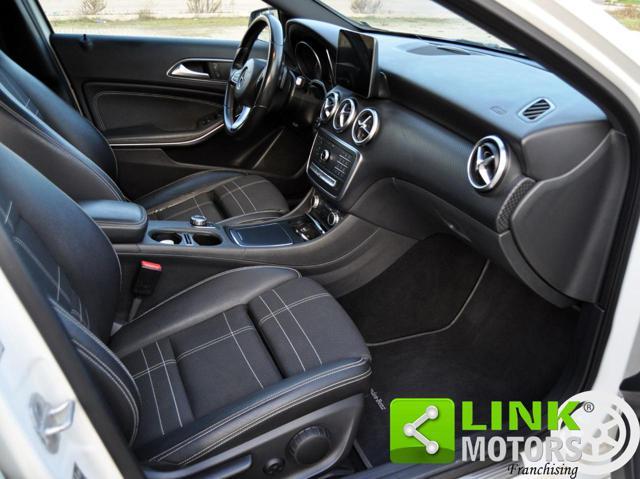 MERCEDES-BENZ A 200 d Automatic Premium