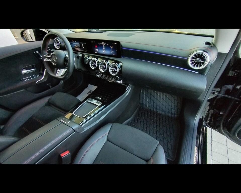 Mercedes CLA 200 200 D AMG Line Premium Plus 8G-DCT