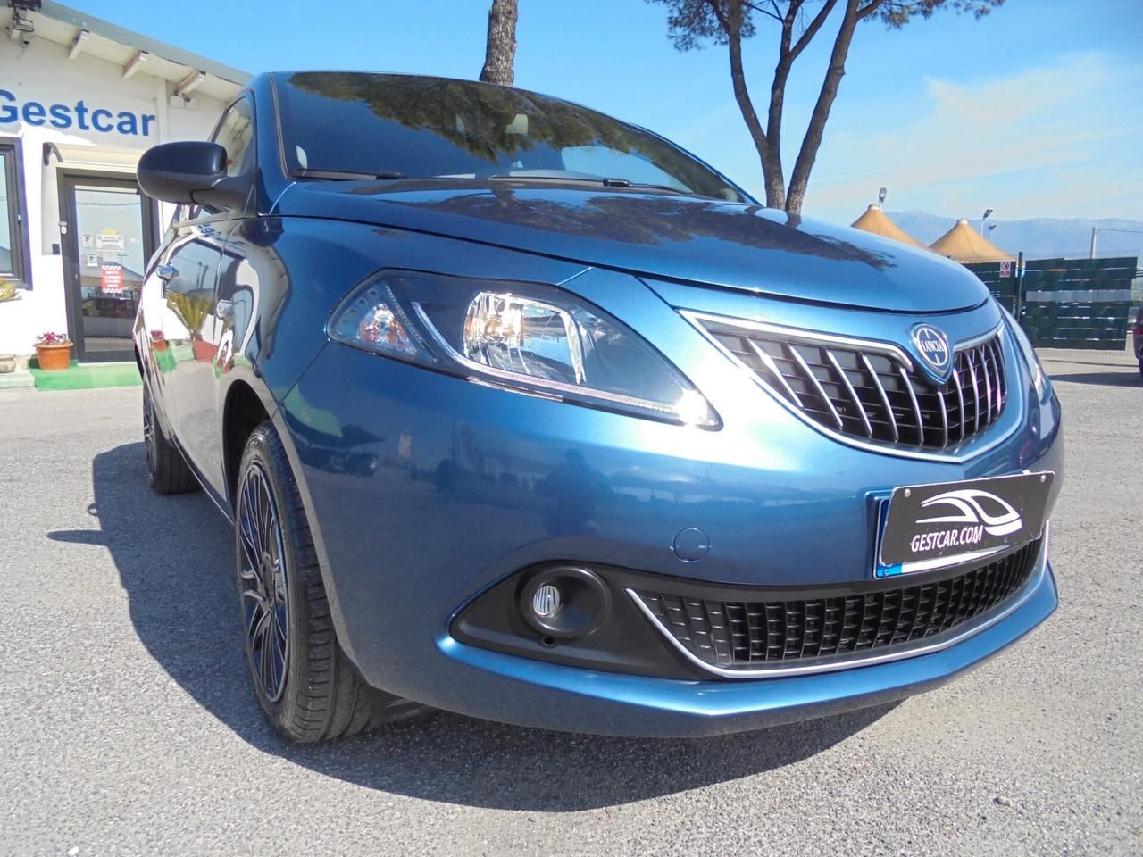 Lancia Ypsilon 1.0 FireFly 5 porte S&S Hybrid Gold