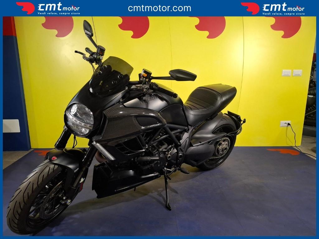 Ducati Diavel 1200 - 2013
