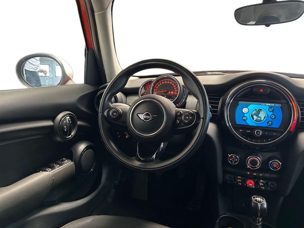 MINI Mini IV F55 2018 5p - Mini 5p 1.5 Cooper D Boost