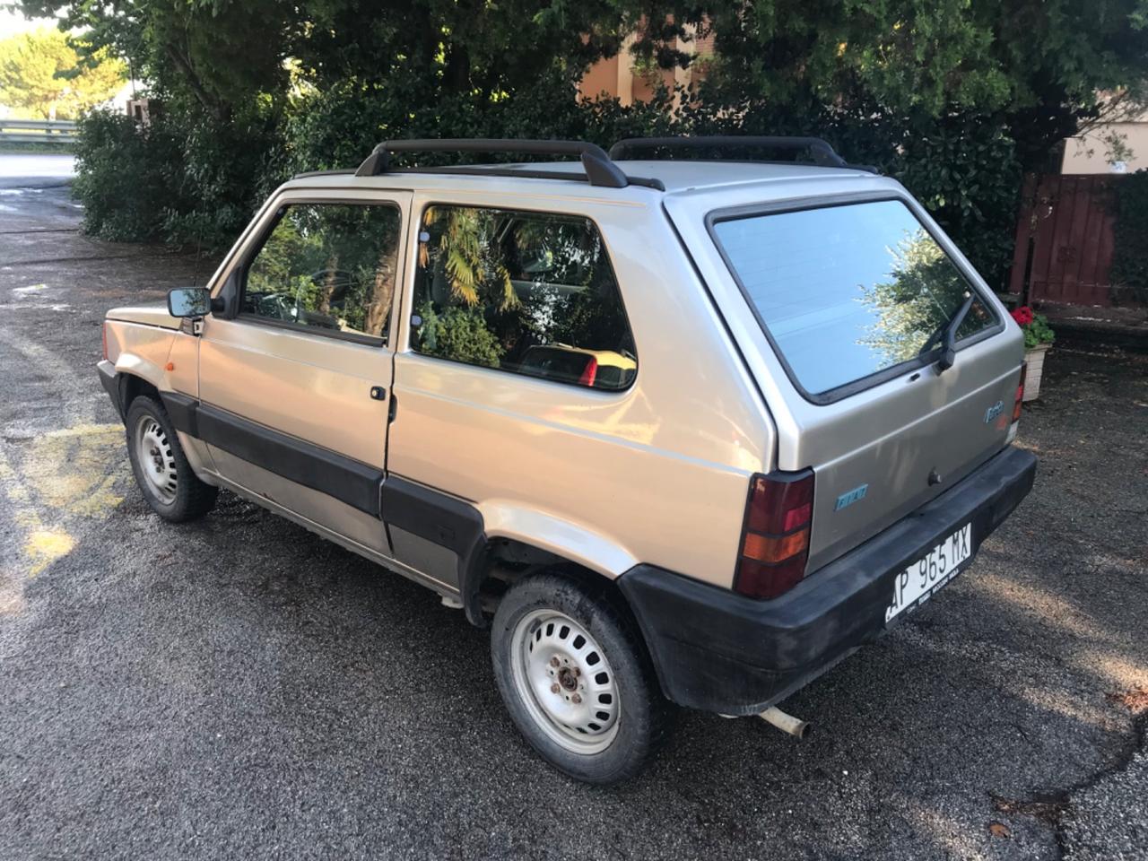 Fiat Panda 900 i.e. cat Jolly