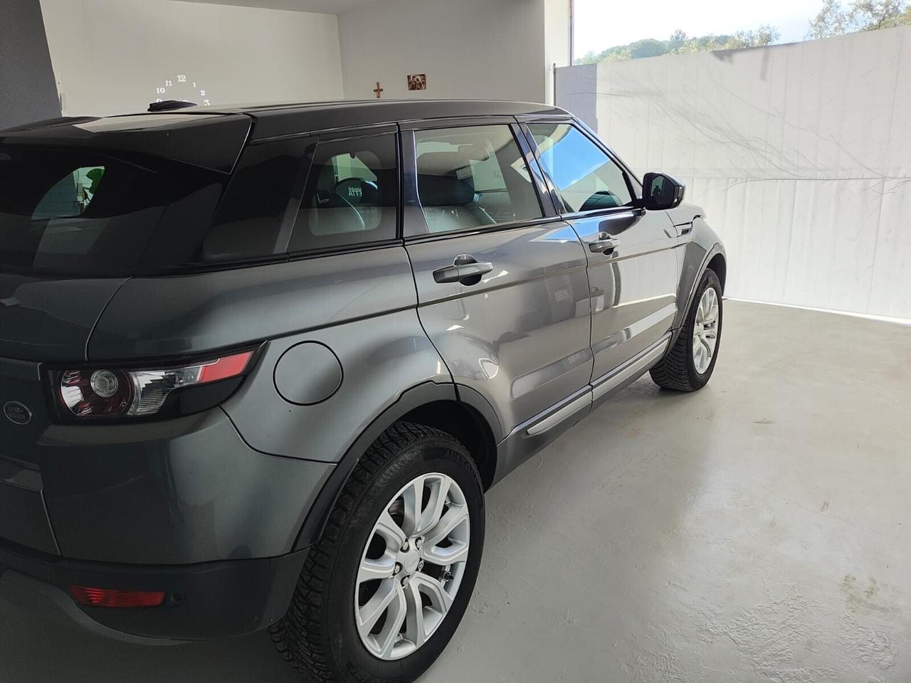 Rover Evoque 2.2 TD4 5p. Dynamic iva esposta