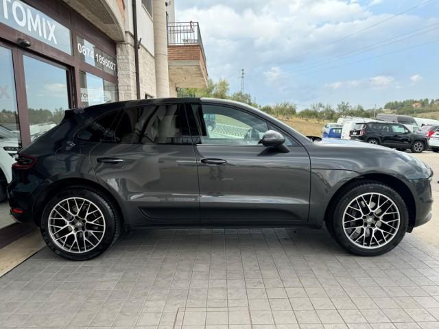 Porsche Macan 2.0 252cv pdk