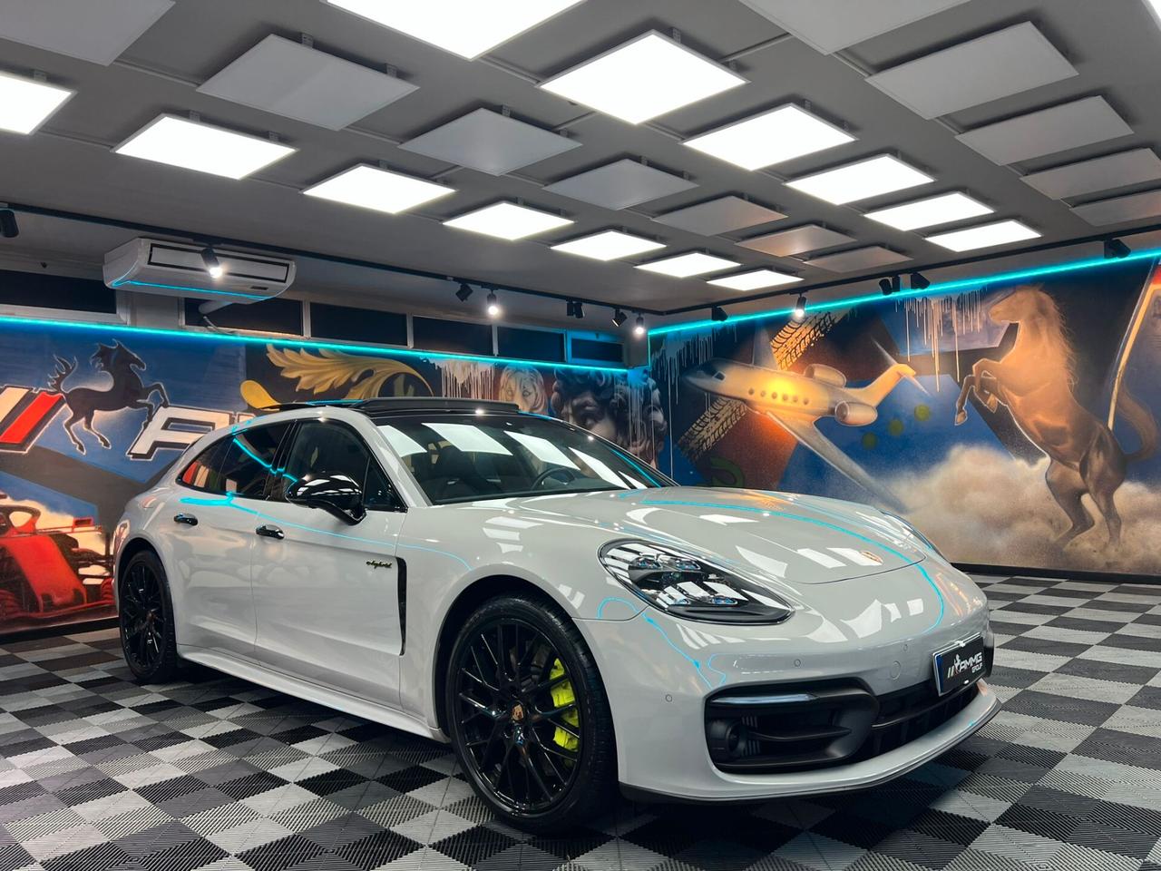 Porsche Panamera Panamera Sport Turismo 2.9 4S e-hybrid (842)