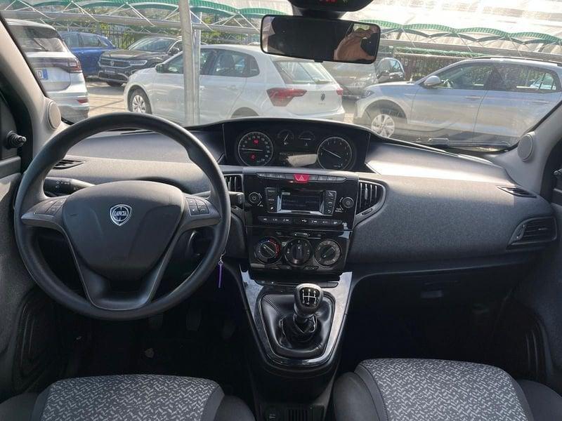Lancia Ypsilon Ypsilon 1.2 69 CV 5 porte GPL Silver