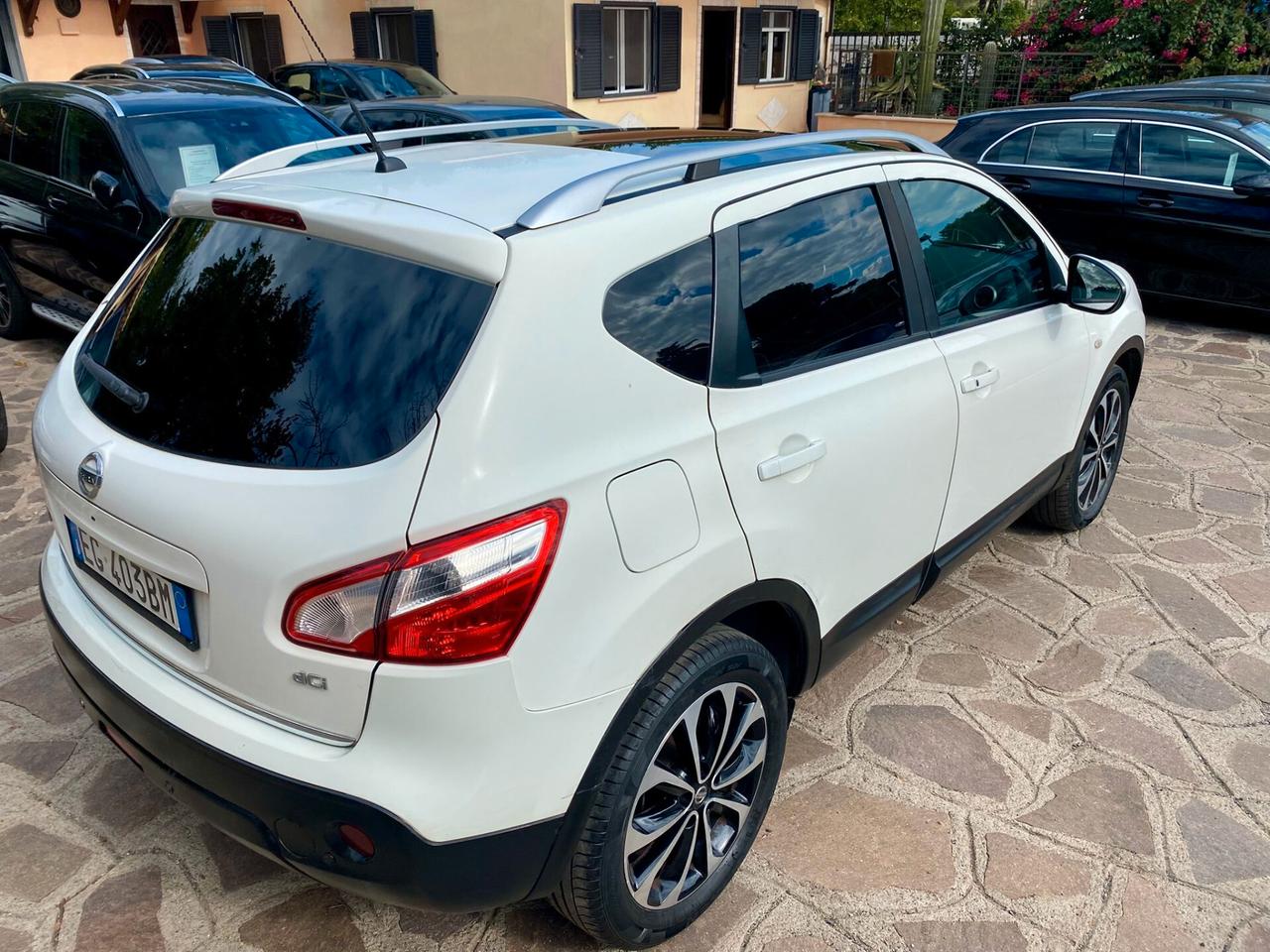 Nissan Qashqai 2.0 dCi Tekna AUTOMATICA -TAGLIANDATA
