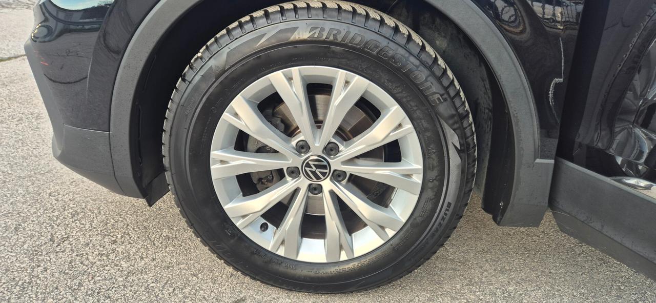 Volkswagen Tiguan 2.0 TDI SCR Life RESTAYLING