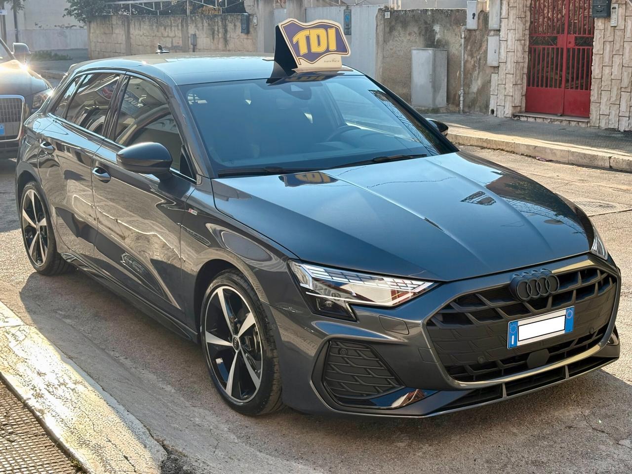 Audi A3 SPB 35 TDI "S-LINE x 2-10.000KM"-'25