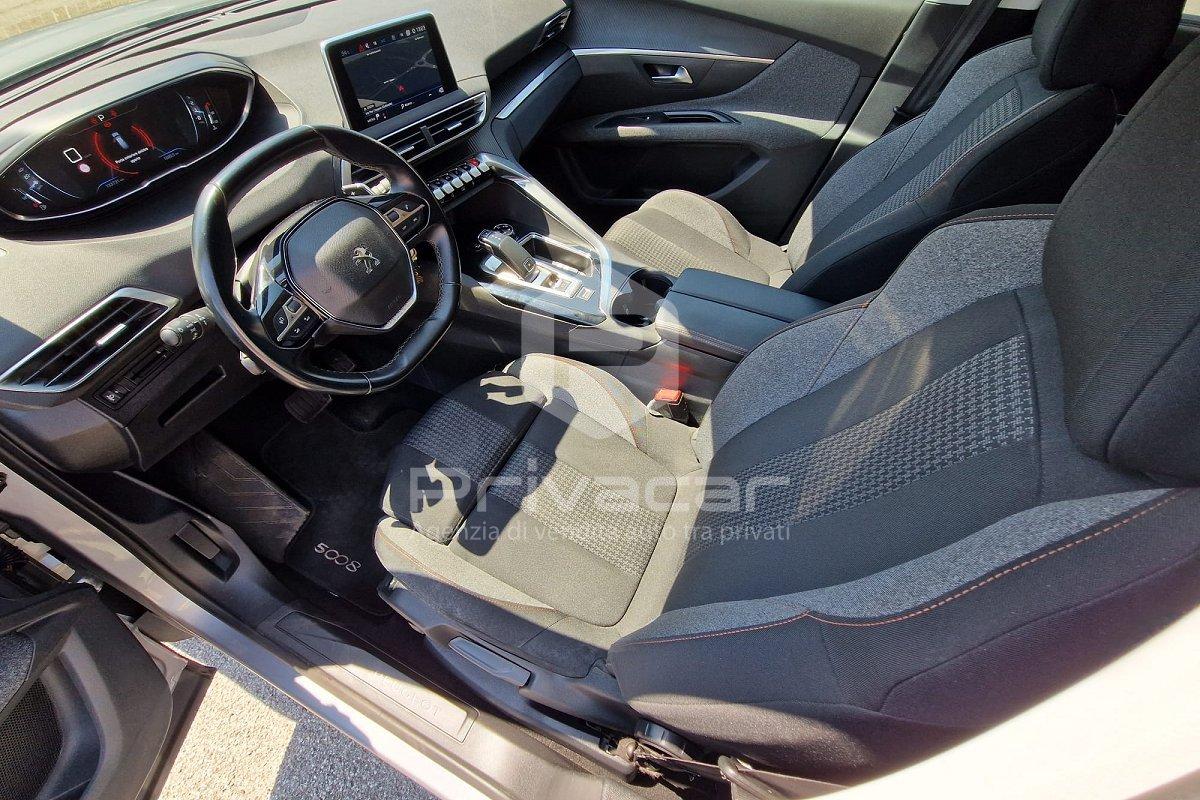 PEUGEOT 5008 BlueHDi 130 S&S EAT8 Allure