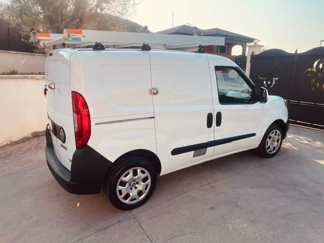 Fiat Doblo 1.4 TJET 120 CV PORTASCALA SCAFFALE PORTA LATERALE