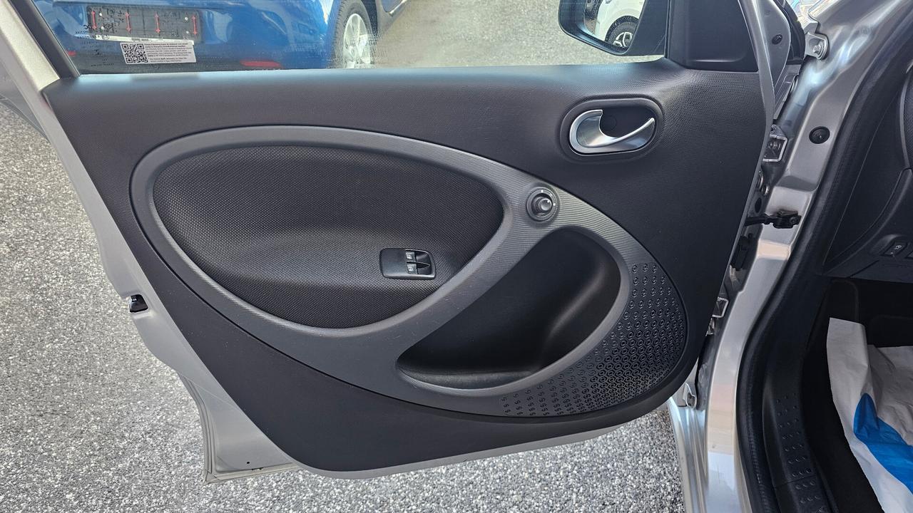 Smart ForFour 90 0.9 Turbo twinamic Passion UNIPRO NAV ANDROID TAGL UF