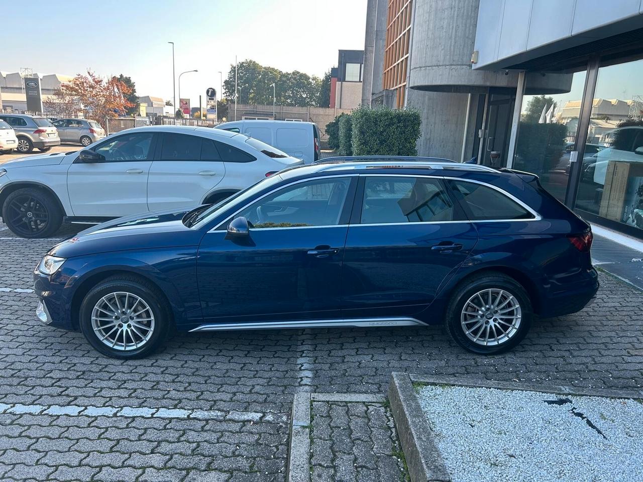 Audi A4 allroad 40 2.0 tdi quattro 190cv s tronic GRANDINATA