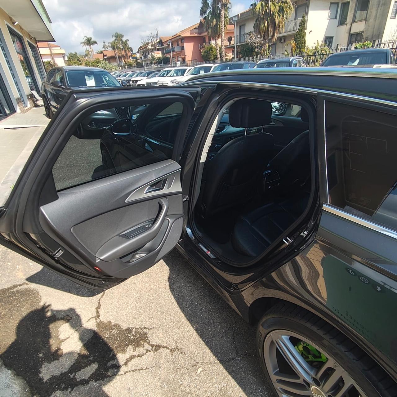 Audi A6 AVANT 2.0 TDI 177 CV S - LINE