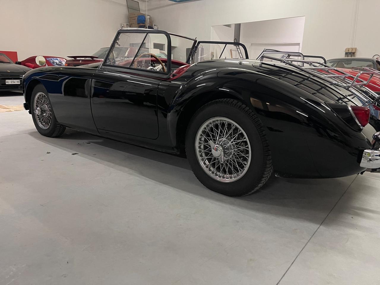 Mg MGA