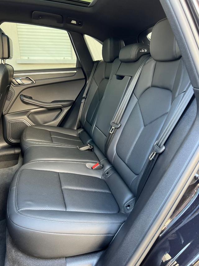 PORSCHE Macan III 2.0 PANORAMA LED PDLS 21" SCARICHI