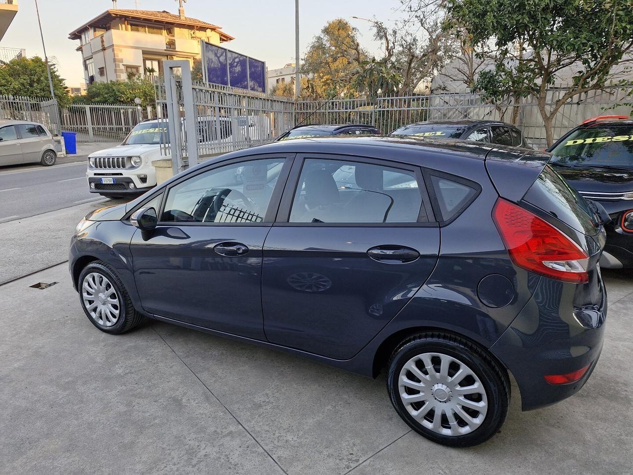 FORD FIESTA 1.2 60CV TITANIUM 130000KM ANNO 2011