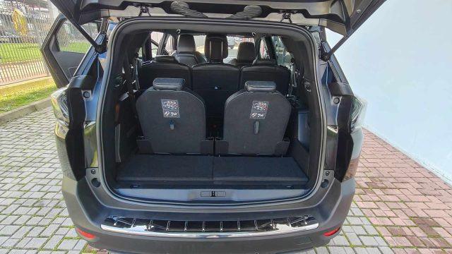 PEUGEOT 5008 BlueHDi 130 S&S EAT8 ALLURE PACK