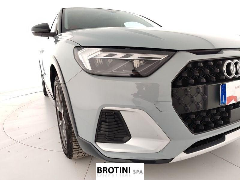 Audi A1 Sportback Allstreet 30 TSI S Tronic Identity Coontrast