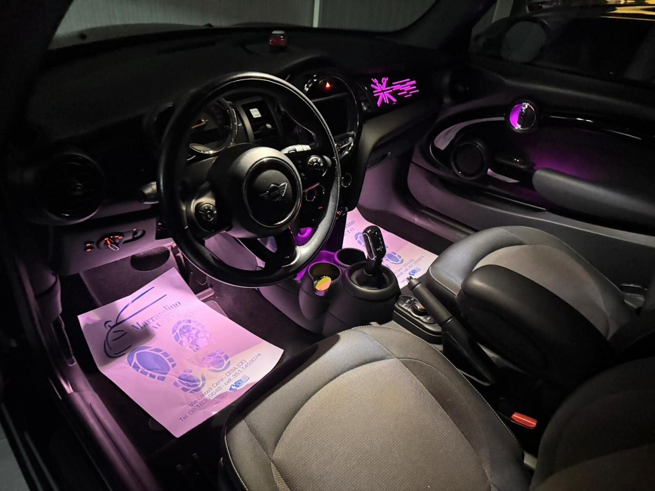 Mini 1.5 Cooper D Baker Street Stop a bandiera Inglese e anche Bandiere interni