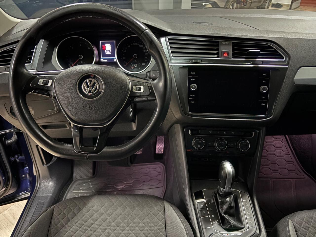 Volkswagen Tiguan 2.0 TDI DSG ** SPORT 4MOTION BMT