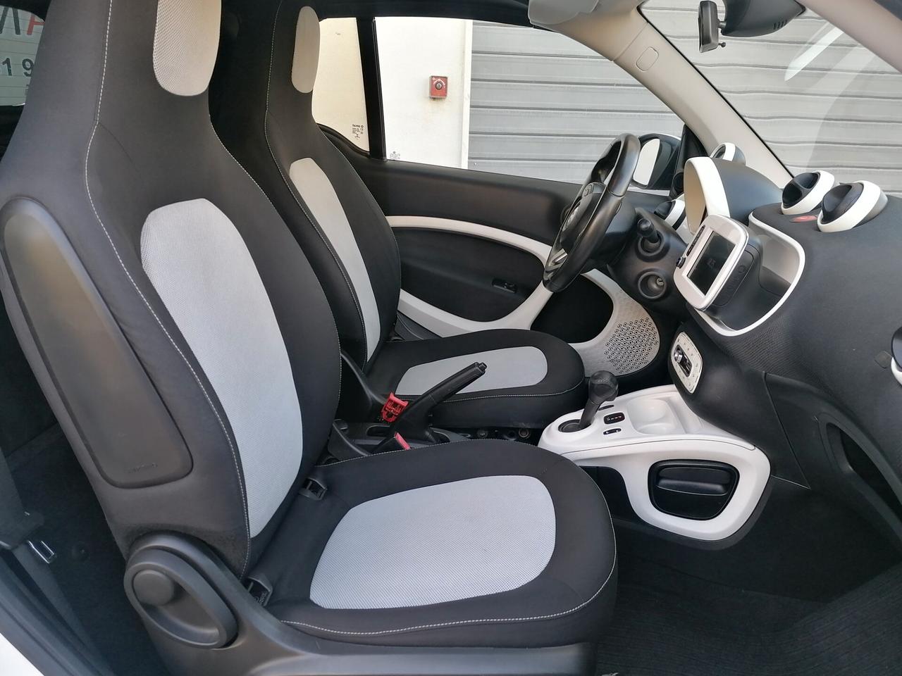 Smart ForTwo 70 1.0 cabrio Passion Navy