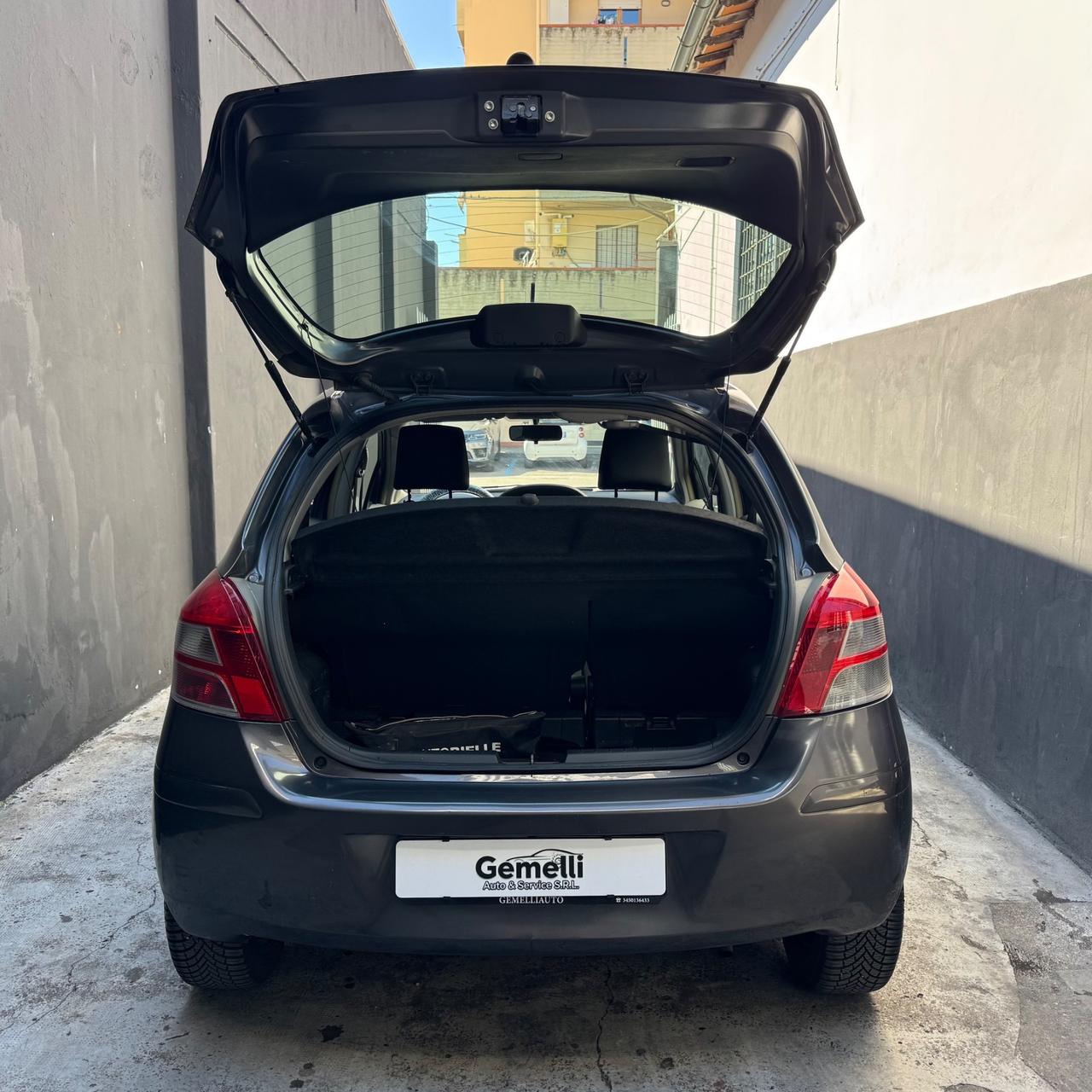 Toyota Yaris 1.0 5 porte Now