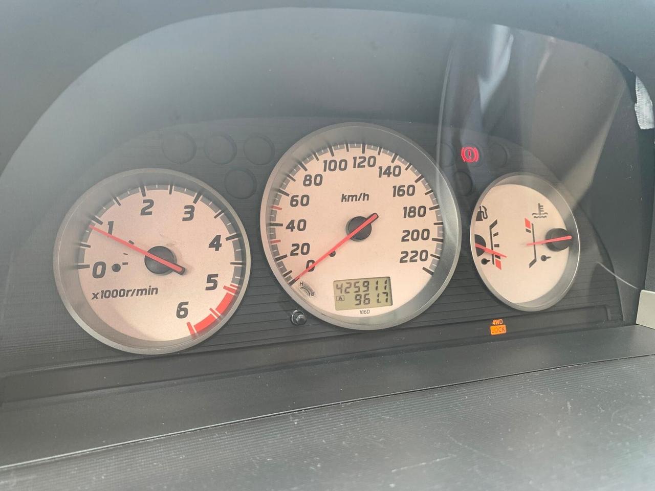 Nissan X-Trail 2.2 TD 4x4 Pelle Tetto Neopat.