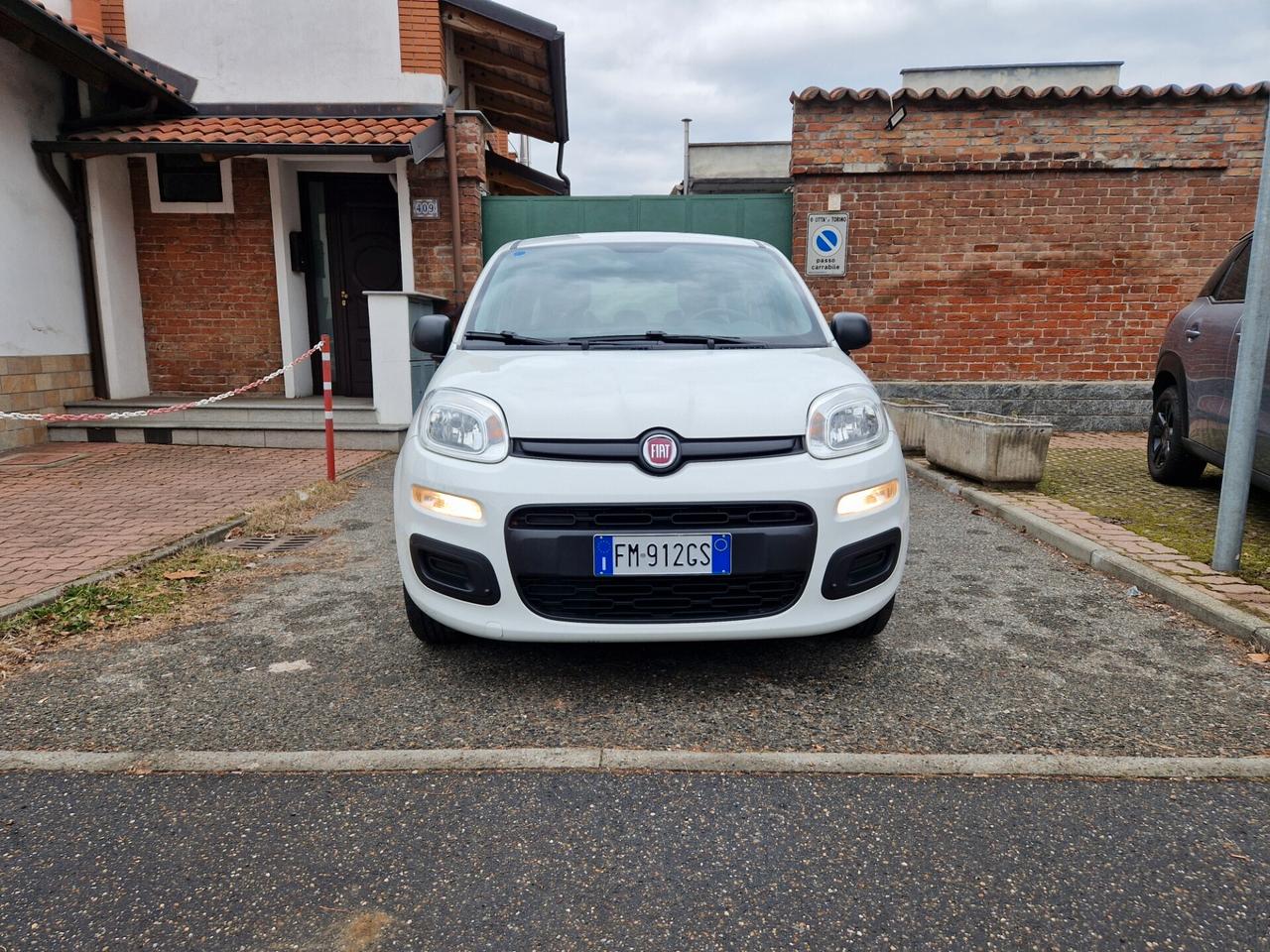 Fiat Panda 1.2 69CV Benzina Euro6, Clima, Servosterzo, Radio