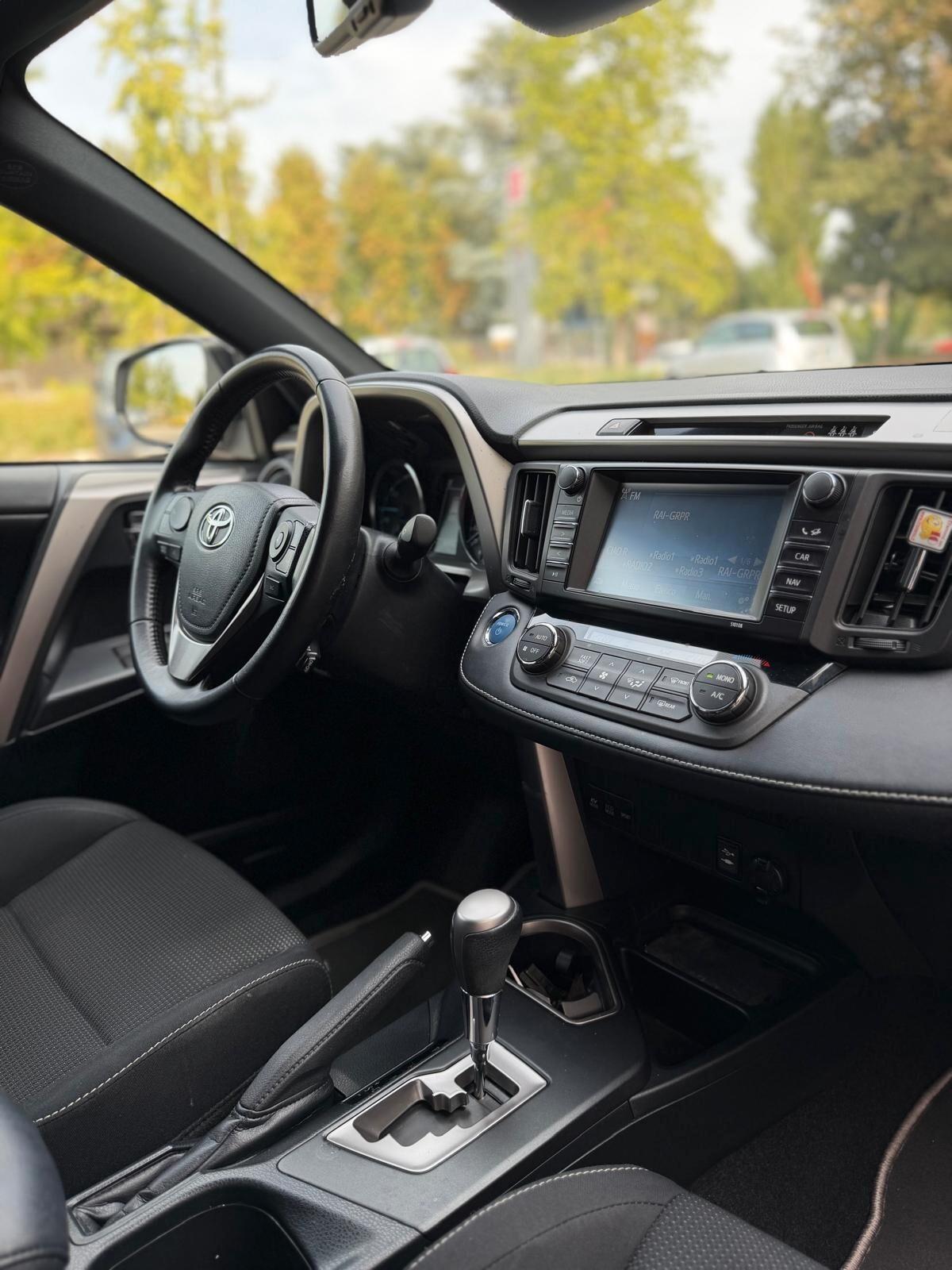 Toyota RAV 4 RAV4 2.5 Hybrid 2WD Active