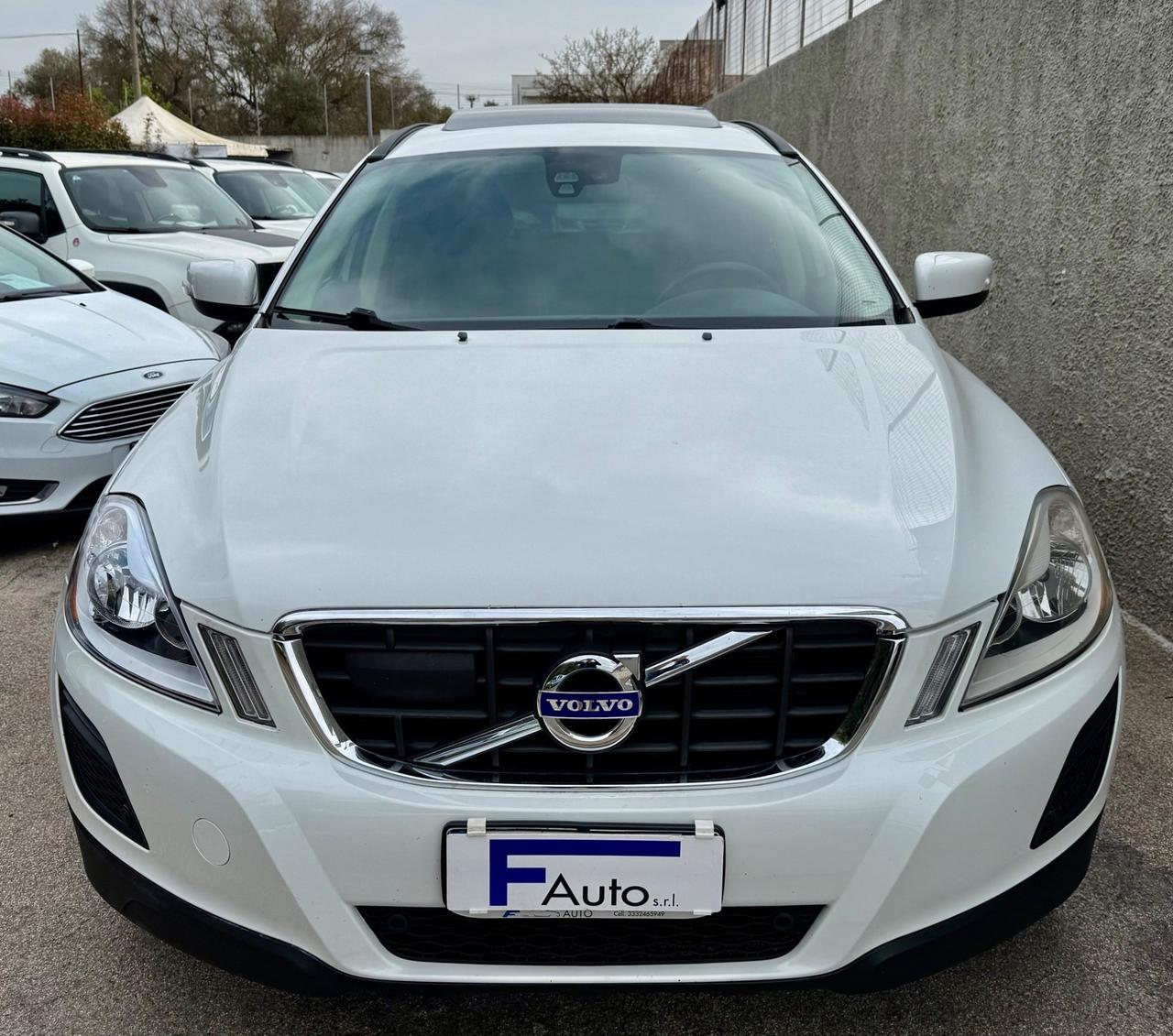 Volvo XC60 D5 AWD Geartronic Summum,TETTO PANORAMICO/APRIBILE,NAVI,FULL OTIONAL