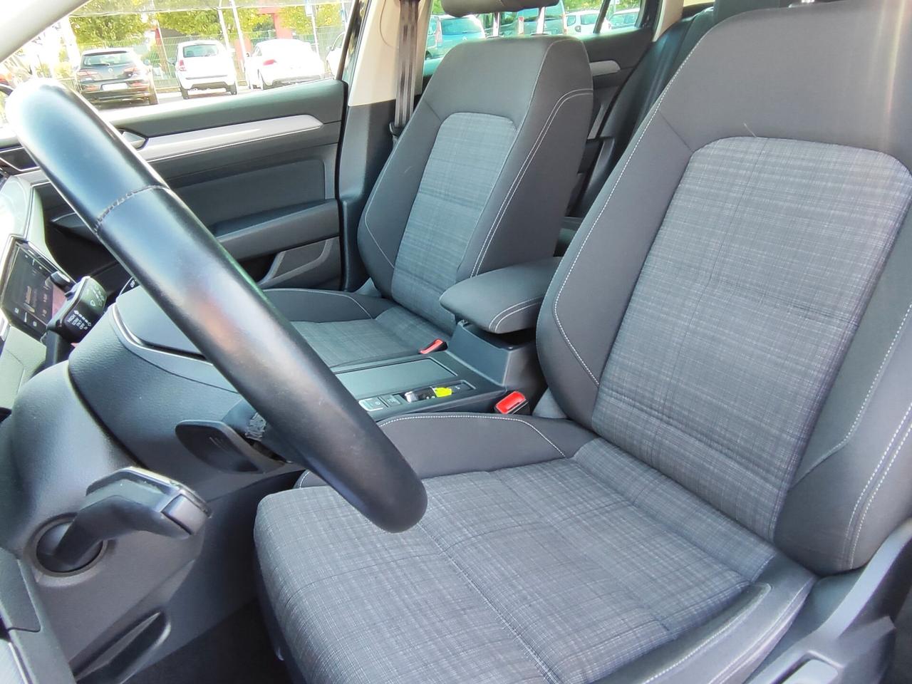 Volkswagen Passat Variant 2.0 TDI SCR 122 CV EVO DSG Business