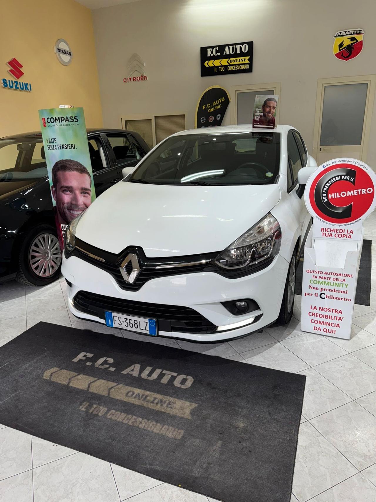 Renault Clio dCi 8V 75 CV 5 porte Moschino Intens