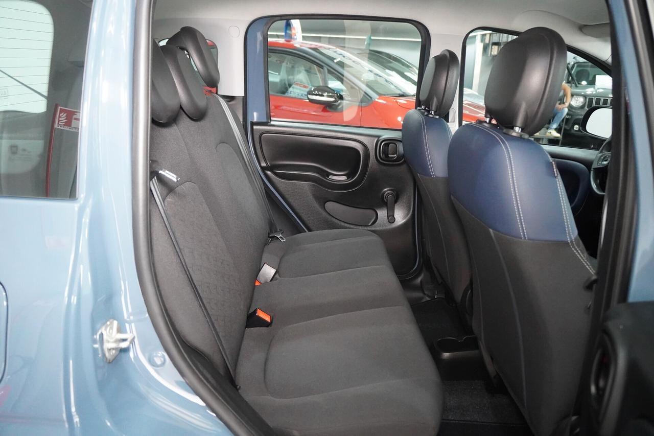 Fiat Panda Cross 1.0 HYBRID 70cv