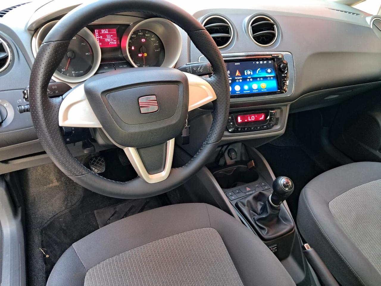 Seat Ibiza 1.4 5 porte Style gpl valido neopatentati
