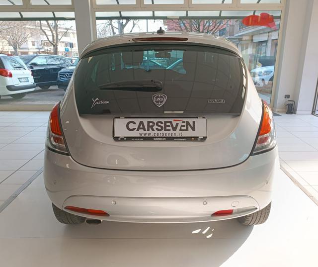 LANCIA Ypsilon 1.0 FireFly S&S Hybrid Ecochic #NEOPATENTATI