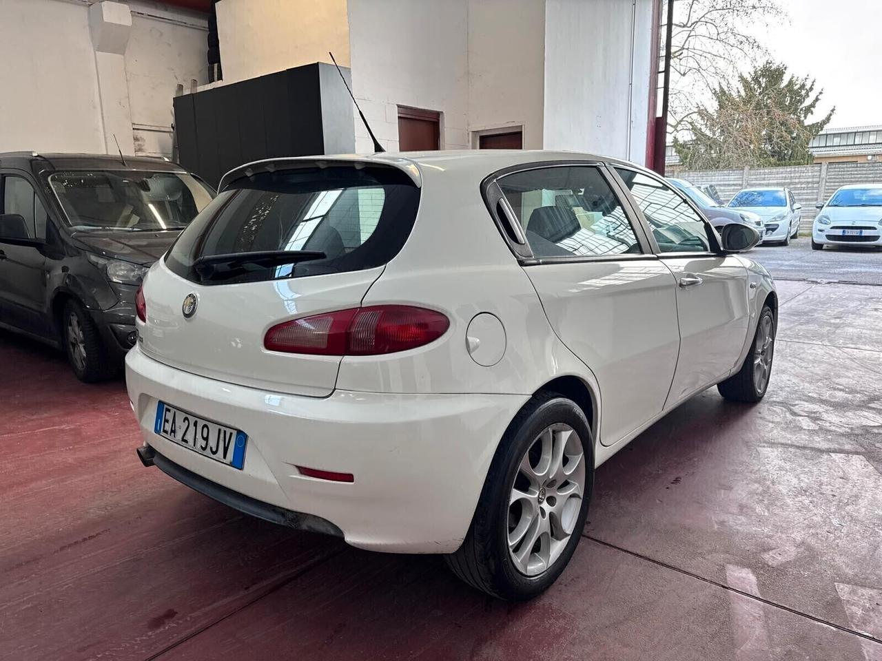 Alfa Romeo 147 1.9 JTD (120) 5 porte Progression NEOPAT