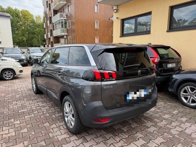PEUGEOT 5008 BlueHDi 130 S&S EAT8 Allure