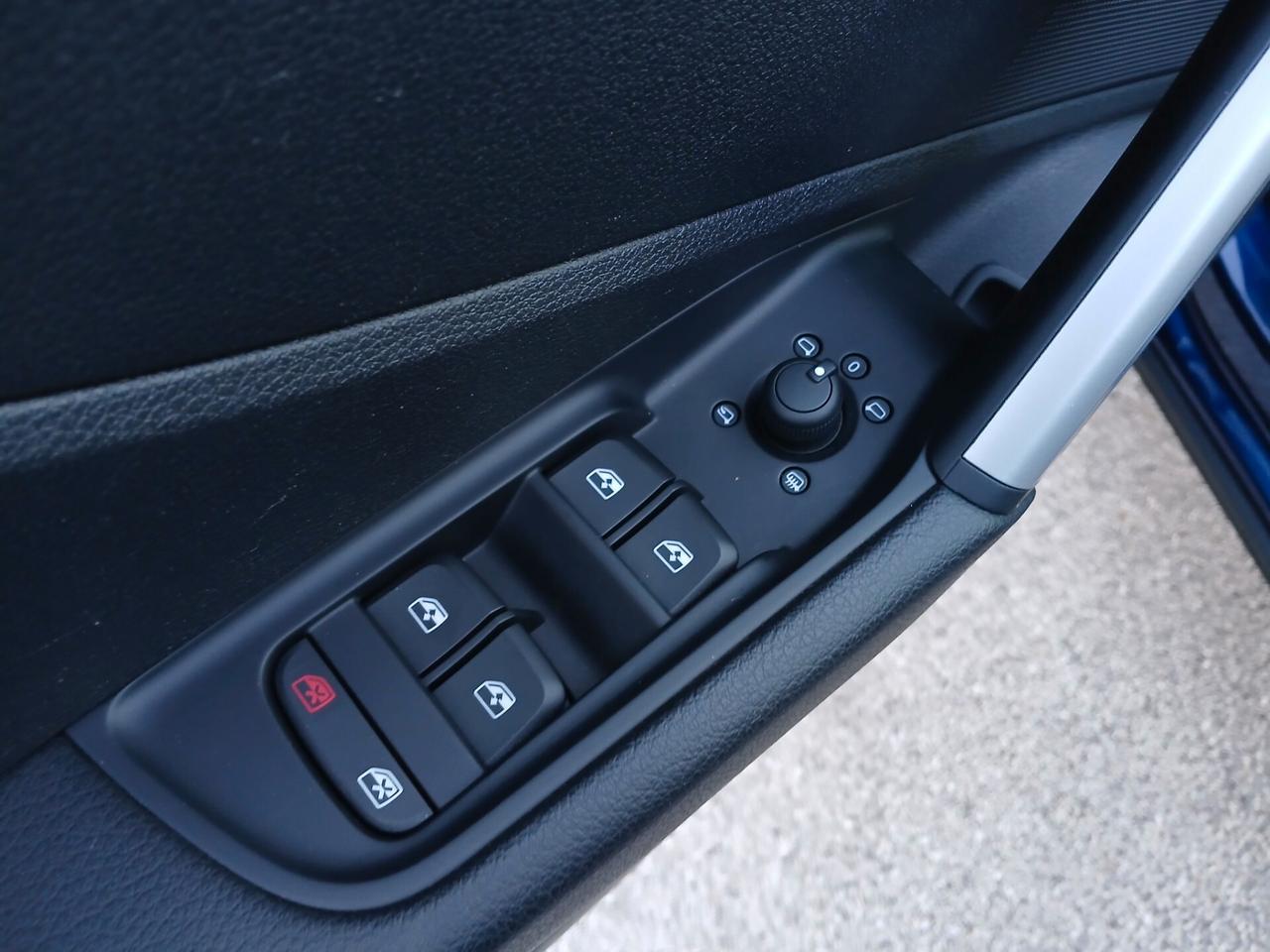 Audi Q2 TFSI 110CV BENZ 2022 ADVANCED