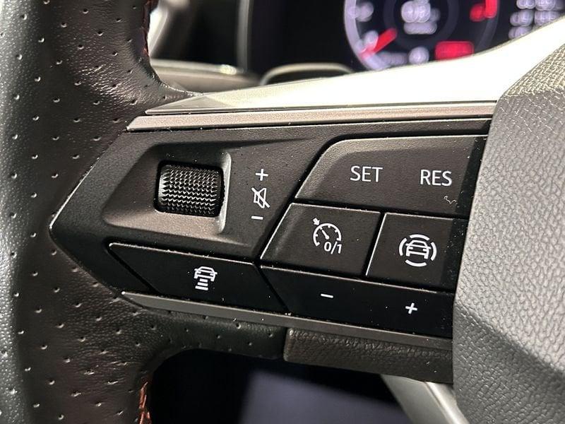 Seat Leon Leon 1.5 eTSI 150 CV DSG FR