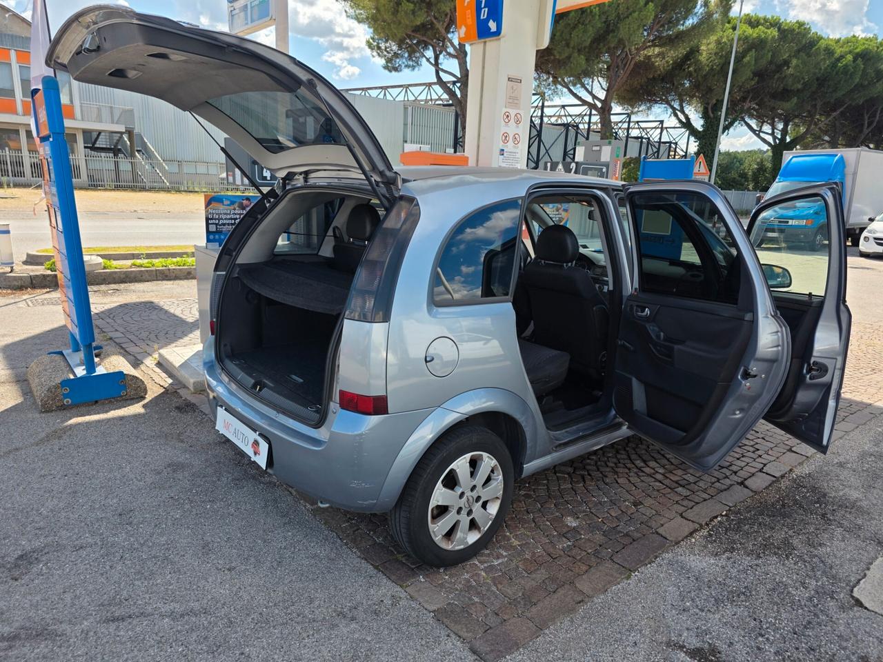 Opel Meriva 1.7 CDTI 101CV Cosmo con 252.000km Neopatentati ok