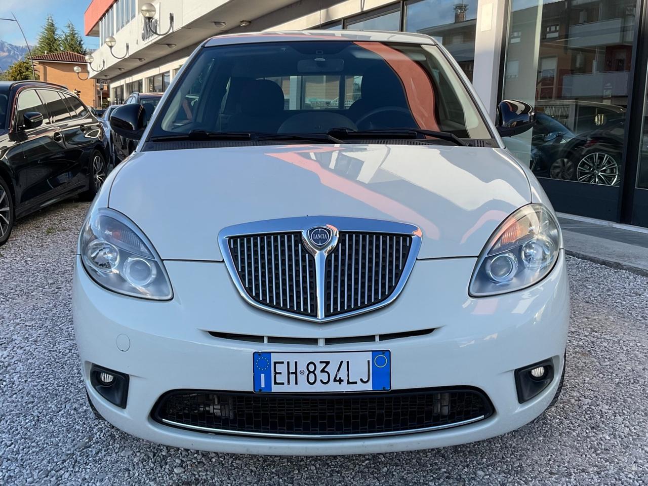 Lancia Ypsilon 1.2 69 CV Diva