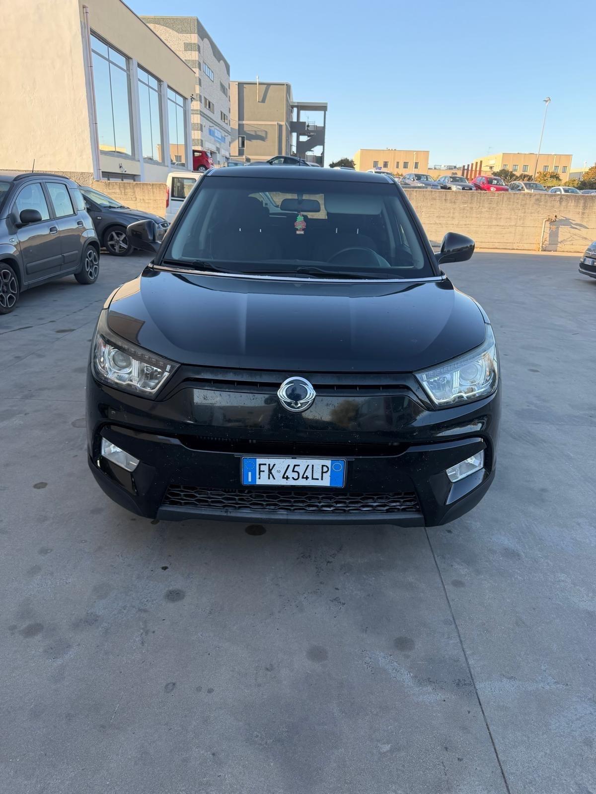 Ssangyong Tivoli 1.6d 2WD Be Visual Hot Aebs