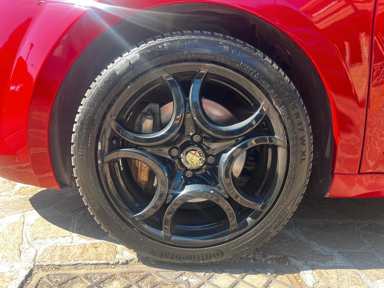 Alfa Romeo MiTo 1.4 T 155 CV Distinctive Sport Pack