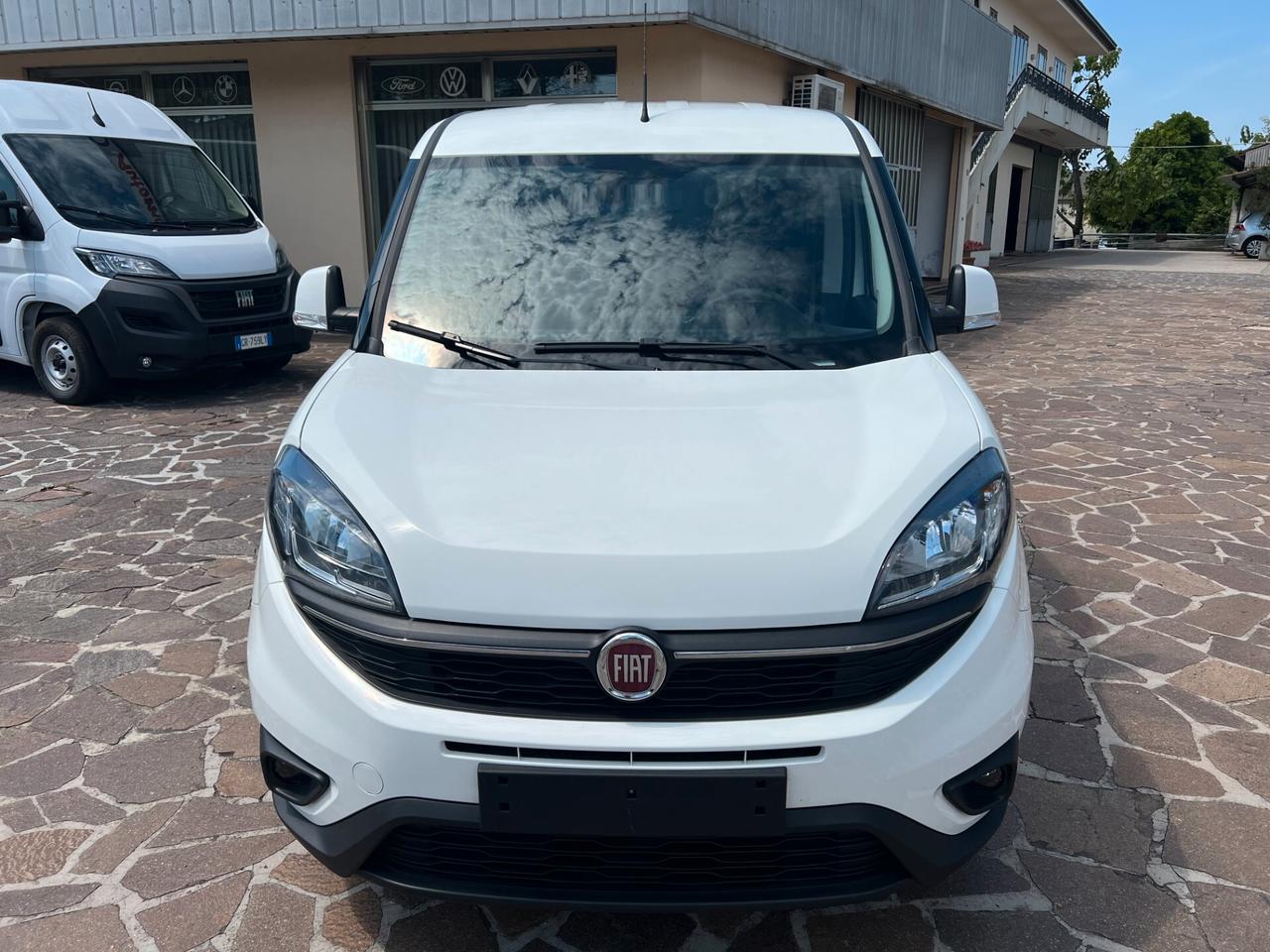 Fiat Doblo Maxi 1.6 MJT 101 CV PL Combi N1 Autocarro 5 posti **Km 18.600**