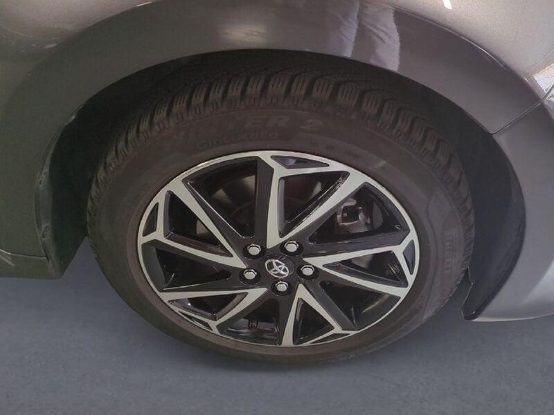 Toyota Yaris Hybrid Lounge MY22