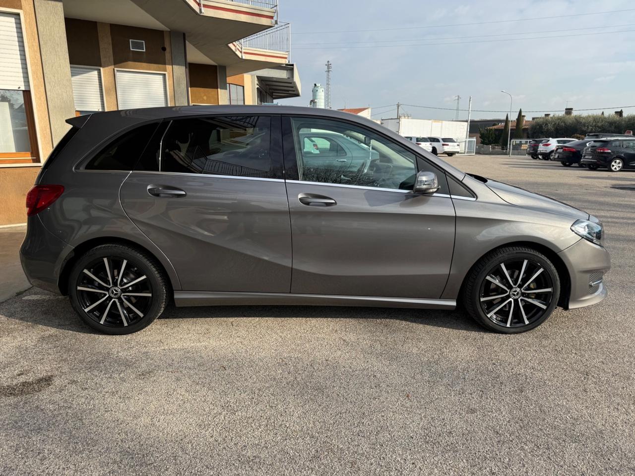 Mercedes-benz B 200 d Automatica