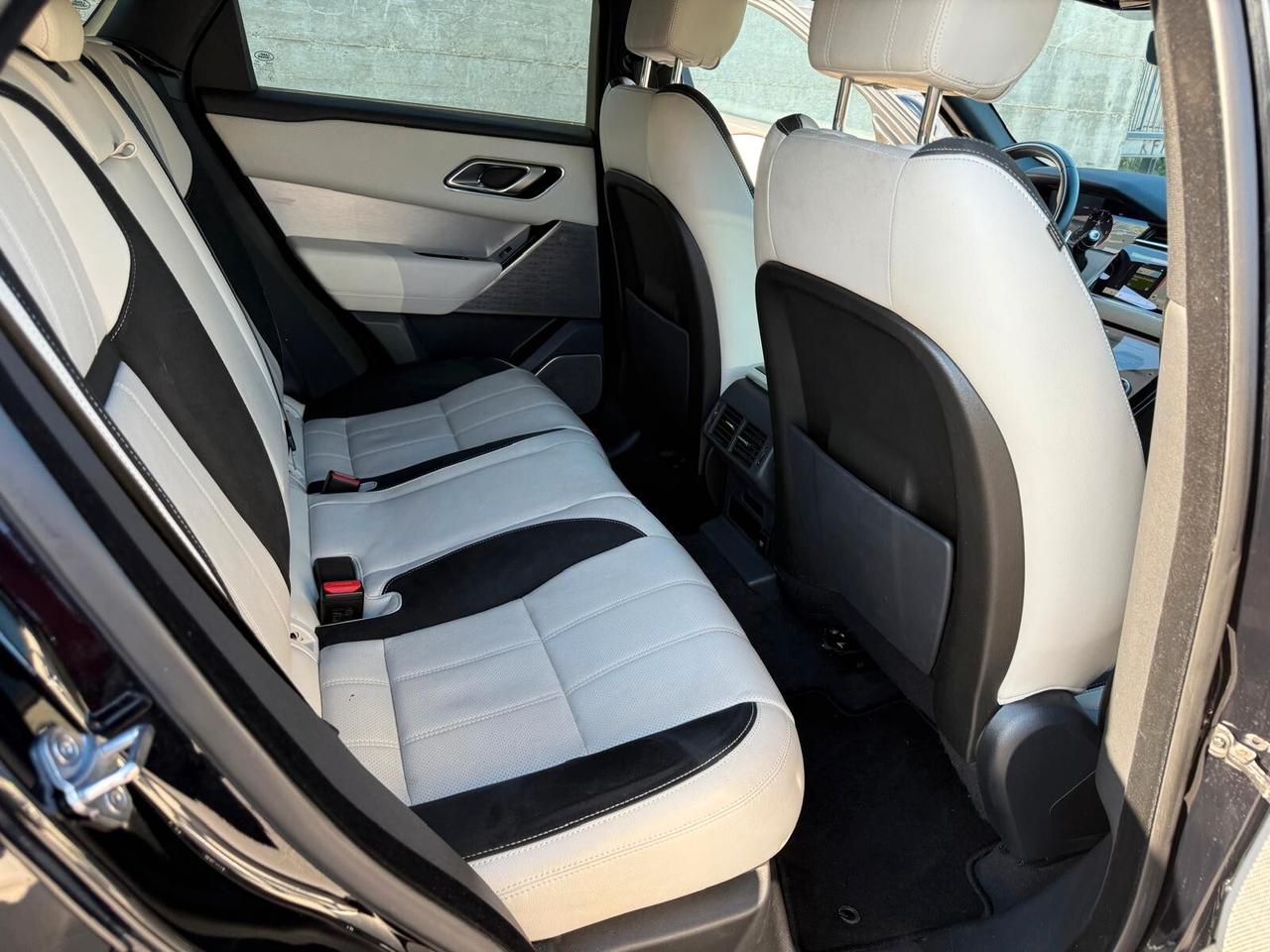 Land Rover Range Rover Velar 2.0D 180cv R-Dynamic SE