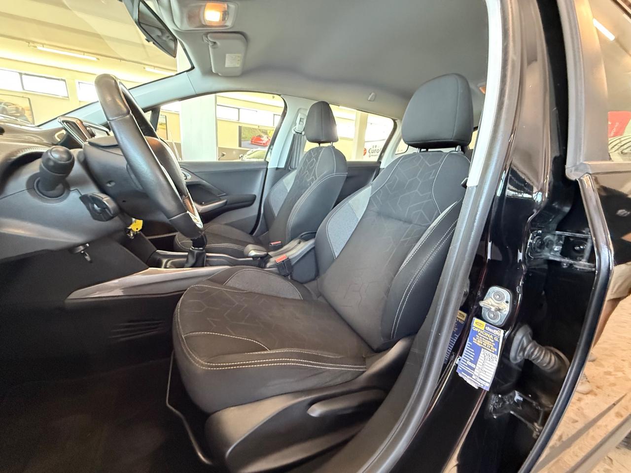 Peugeot 2008 1.6 BHDi 100cv Active 10/2016 Euro 6B Neopatentati